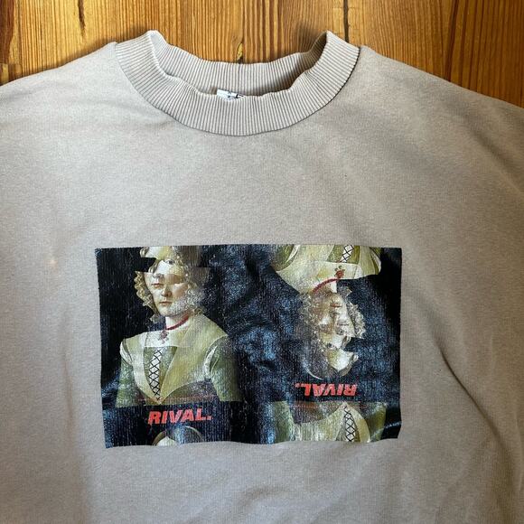 Collusion graphic Rival tan crewneck sweater SIZE 4/S - Picture 5 of 6